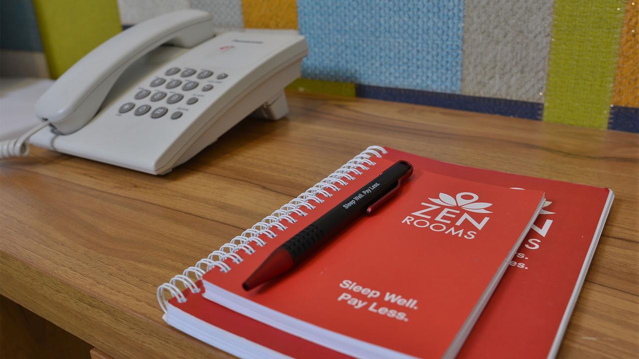 Zen Rooms Kuta Tuban Suites Luaran gambar